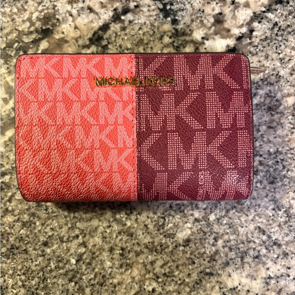 Michael Kors Jet Set Medium Bifold Zip Coin Signature Wallet Oxblood Multi MK
